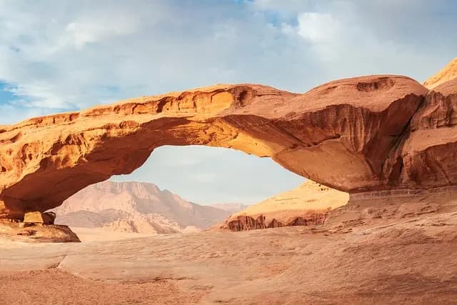 Explorer les Merveilles Naturelles : 10 Destinations Incontournables