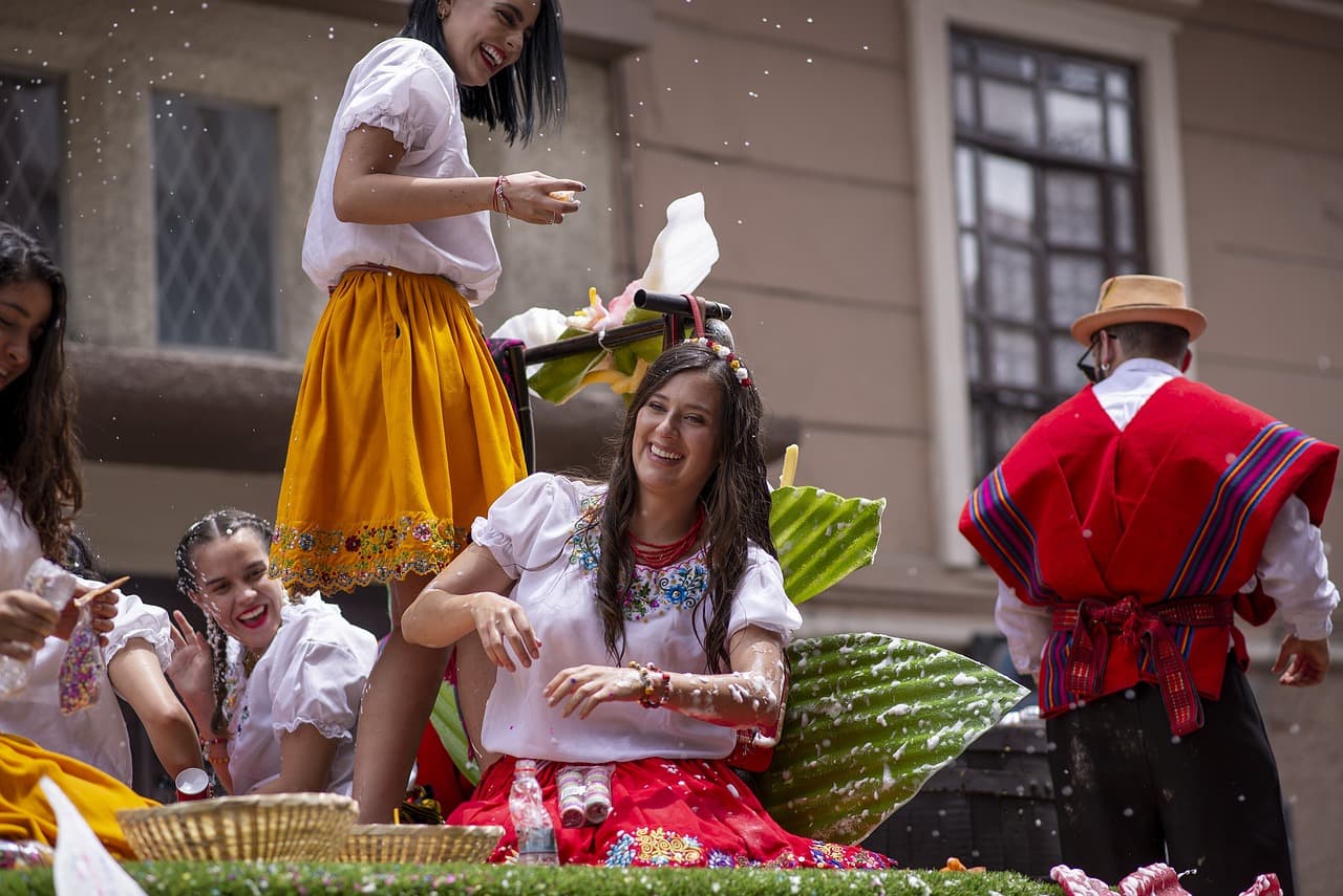 10 Traditions Culturelles à Découvrir lors de vos Voyages